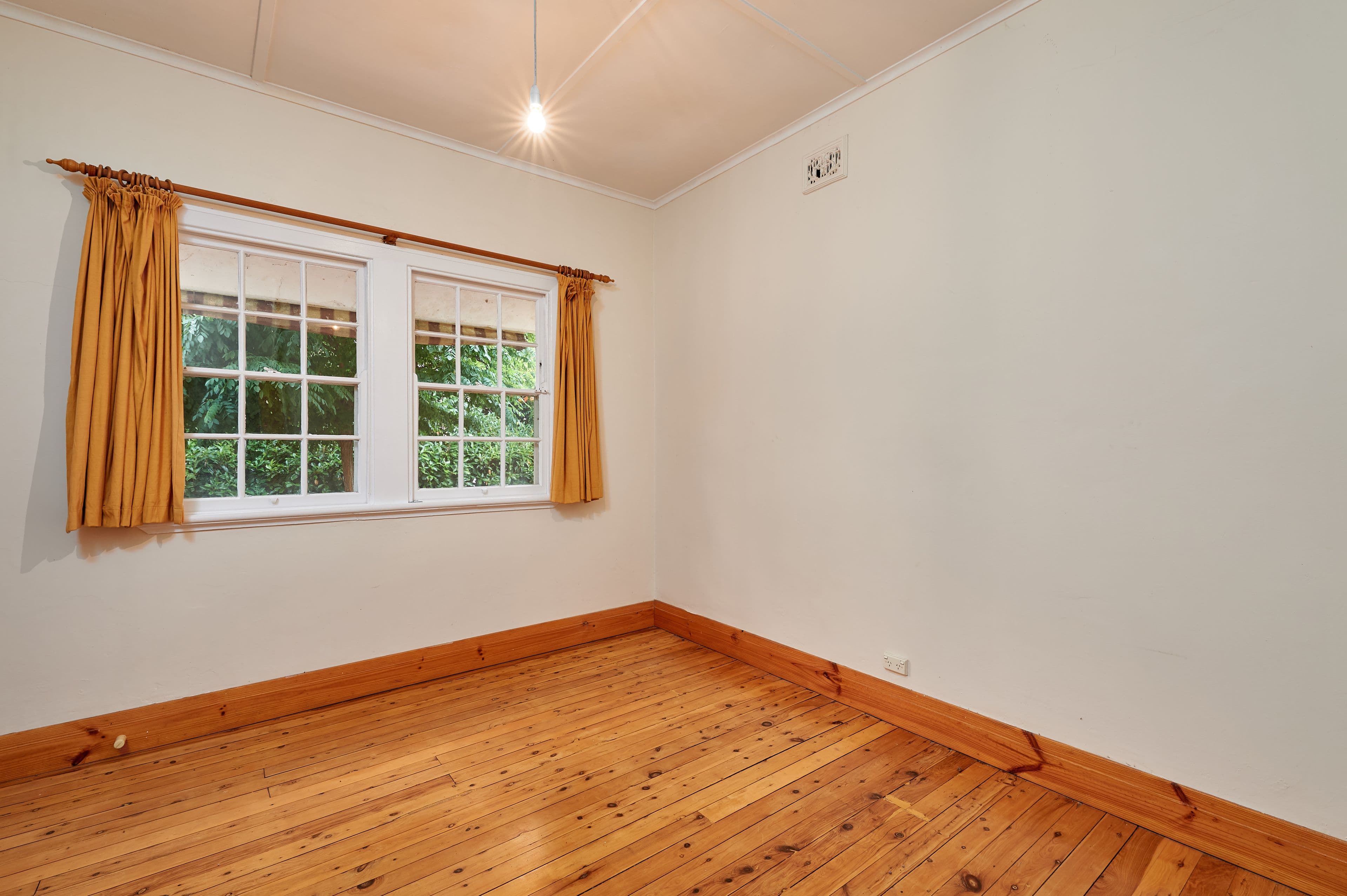18 Norman Street, Turvey Park NSW 2650, Turvey Park - Thumbnail 4