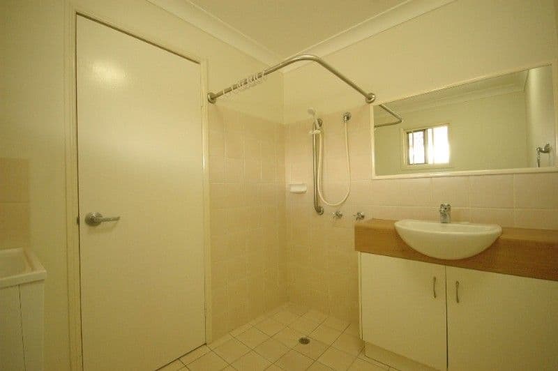 306-310 James Street, HARRISTOWN QLD 4350, Harristown - Thumbnail 2