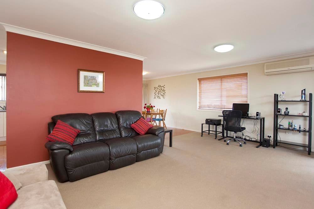 42 Tandanya Street, MANSFIELD QLD 4122, Mansfield - Thumbnail 3