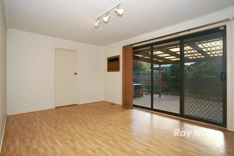 40 Eildon Parade, ROWVILLE VIC 3178, Rowville - Thumbnail 2