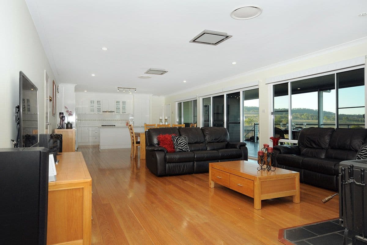 6 Manikato Drive, HODGSON VALE QLD 4352, Hodgson Vale - Thumbnail 5
