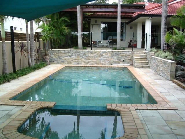 12 Chichester Drive, ARUNDEL QLD 4214, Arundel - Thumbnail 3