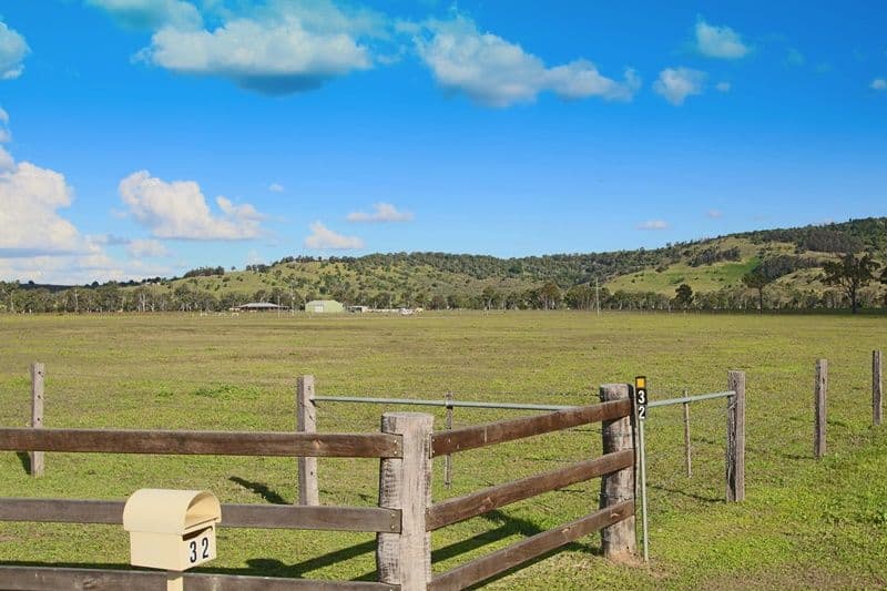 32 Kennedy Road, WIVENHOE POCKET QLD 4306, Wivenhoe Pocket - Thumbnail 4