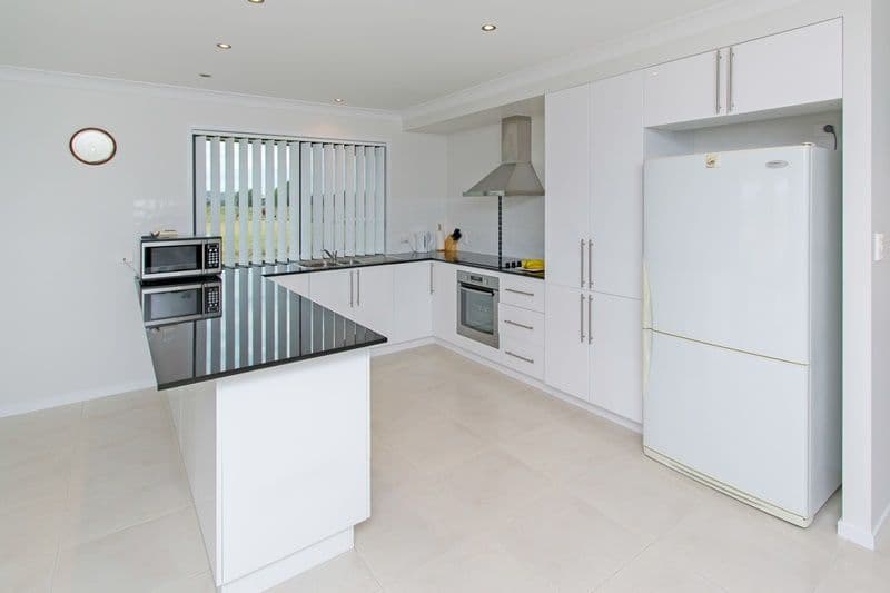 32 Kennedy Road, WIVENHOE POCKET QLD 4306, Wivenhoe Pocket - Thumbnail 8