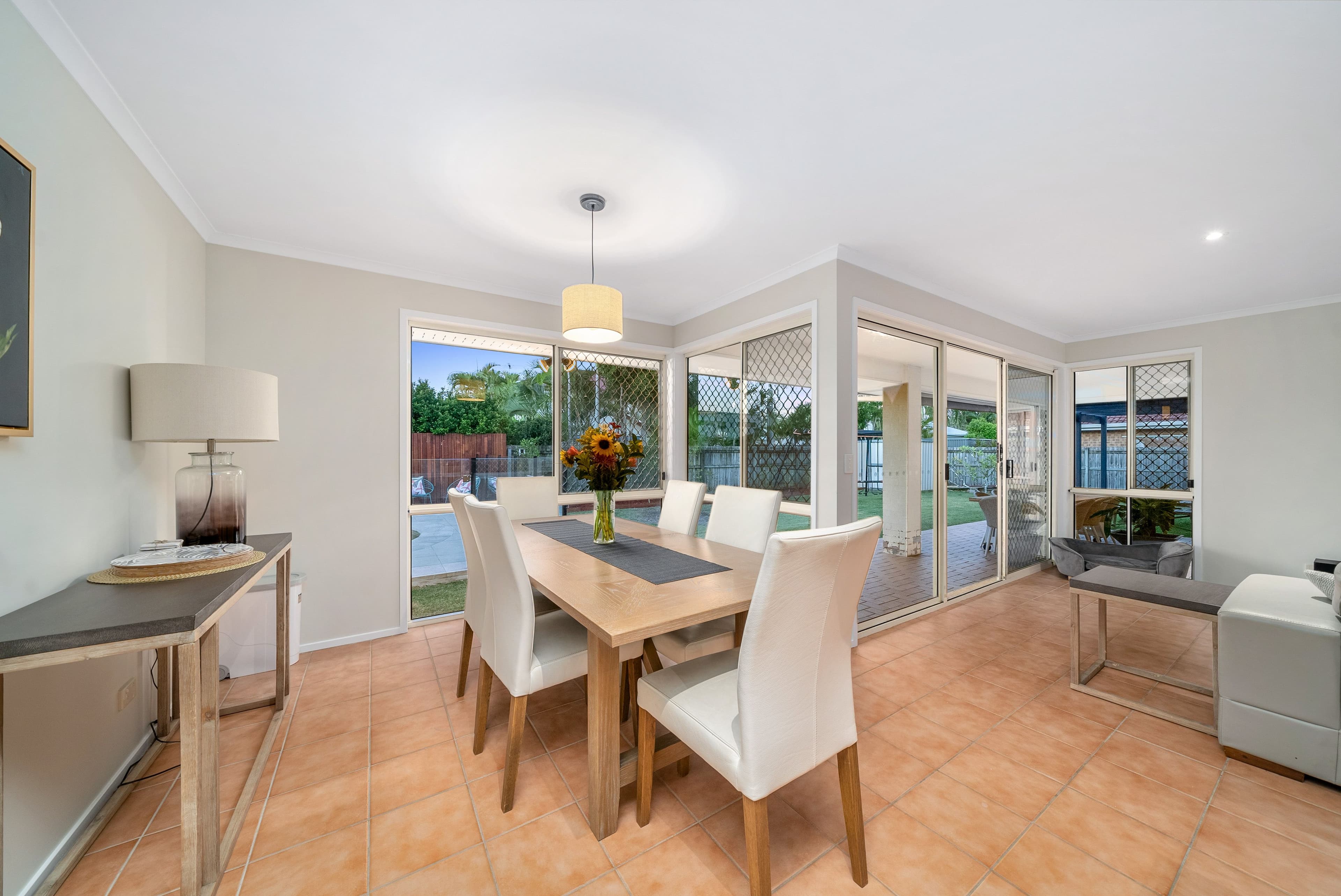 8 Palmer Court, Newport QLD 4020, Newport - Thumbnail 6