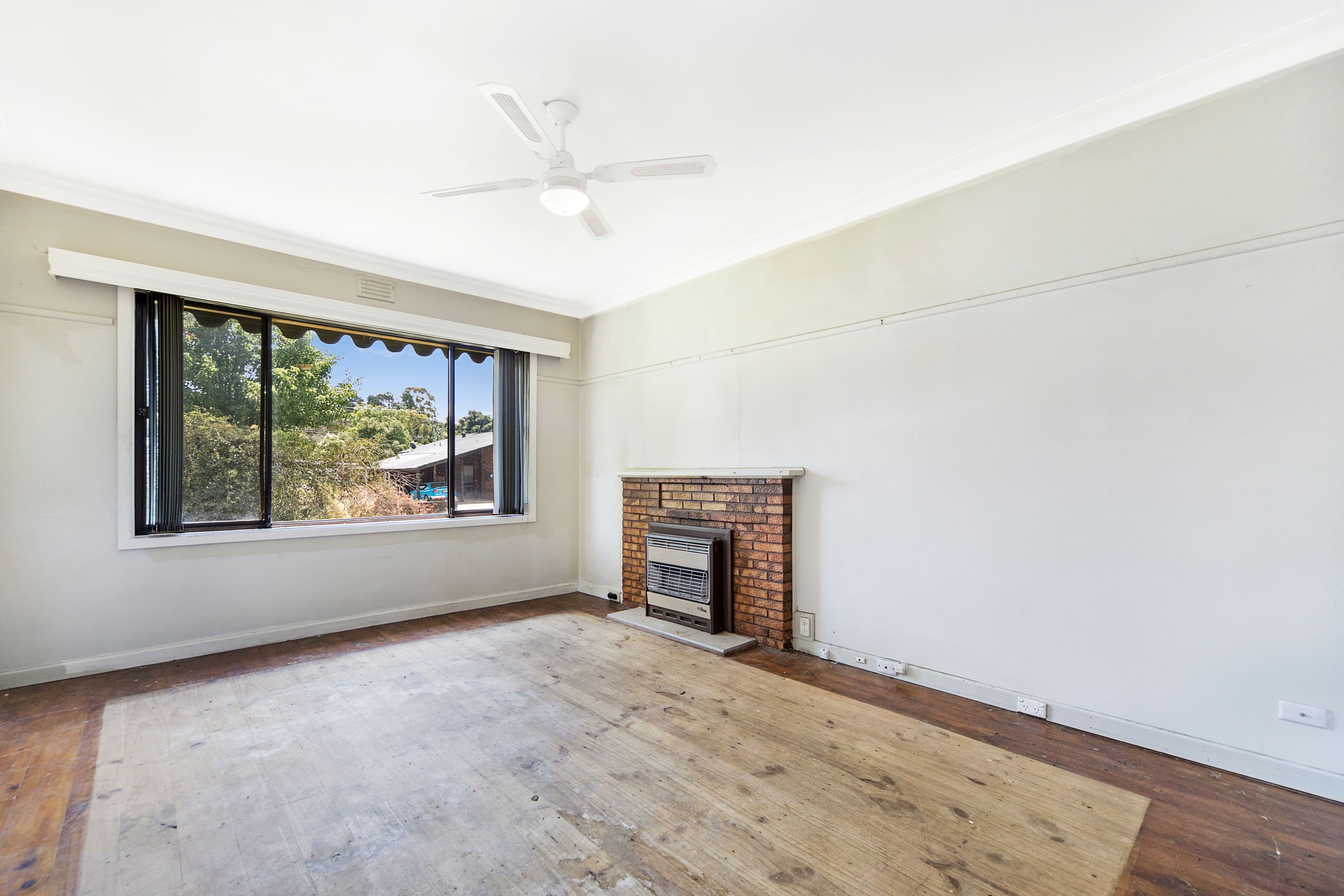 709 Humffray Street South, Mount Pleasant VIC 3350, Mount Pleasant - Thumbnail 3