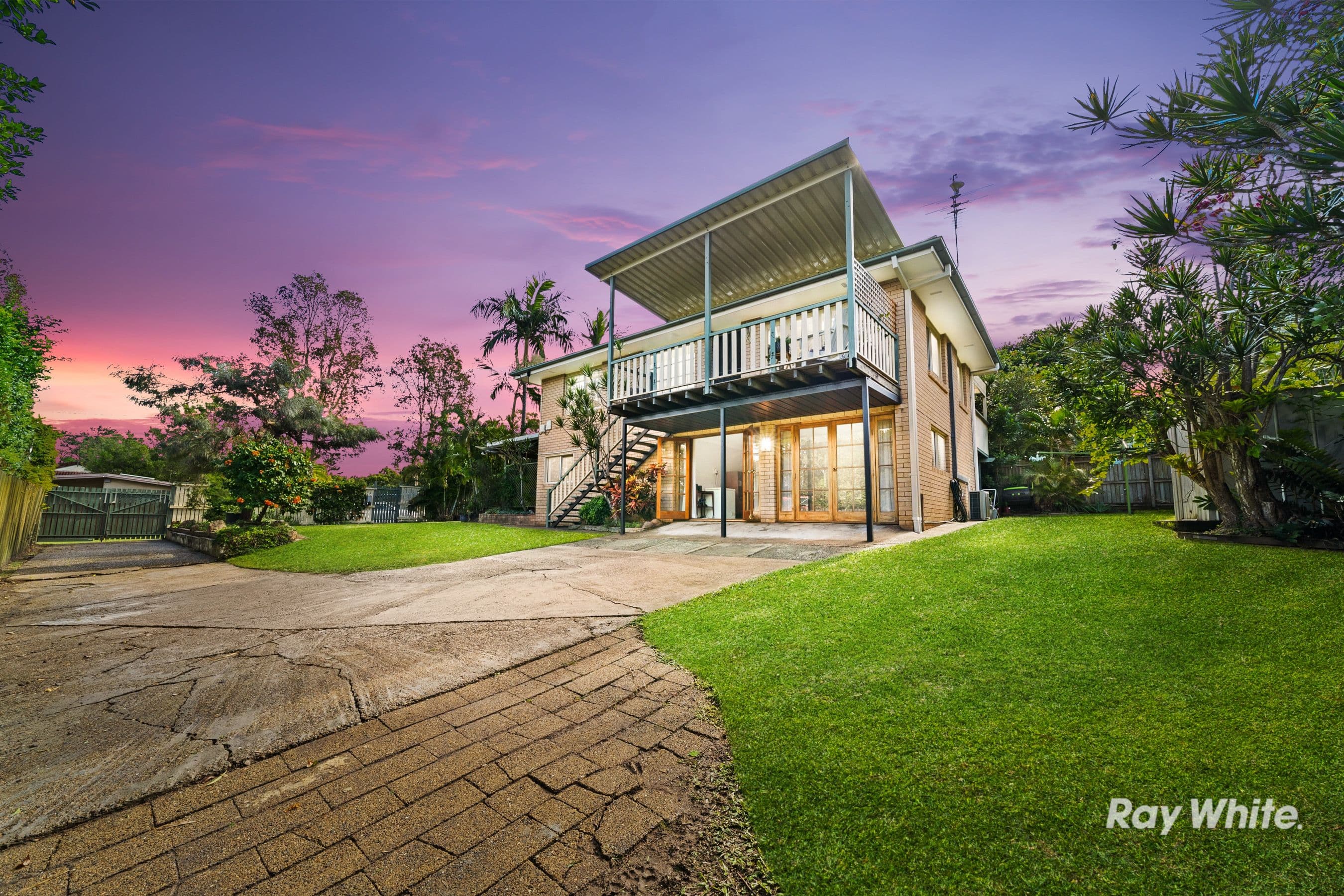 29 Veronica Avenue, Daisy Hill QLD 4127, Daisy Hill - Thumbnail 2