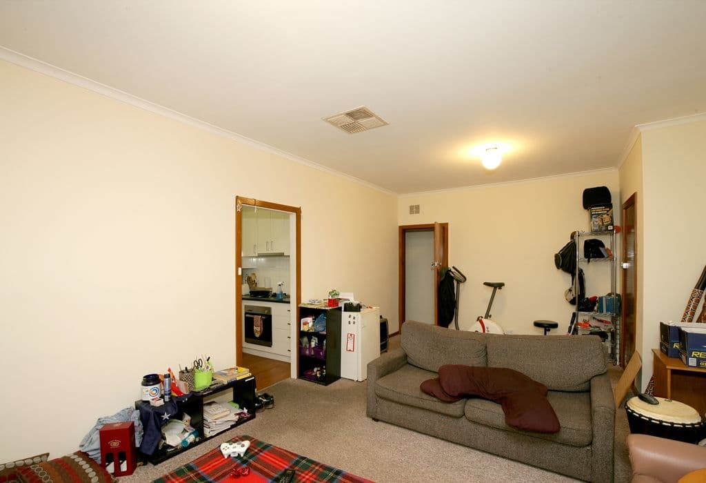 4 Fernleigh Road, Mount Austin NSW 2650, Mount Austin - Thumbnail 7