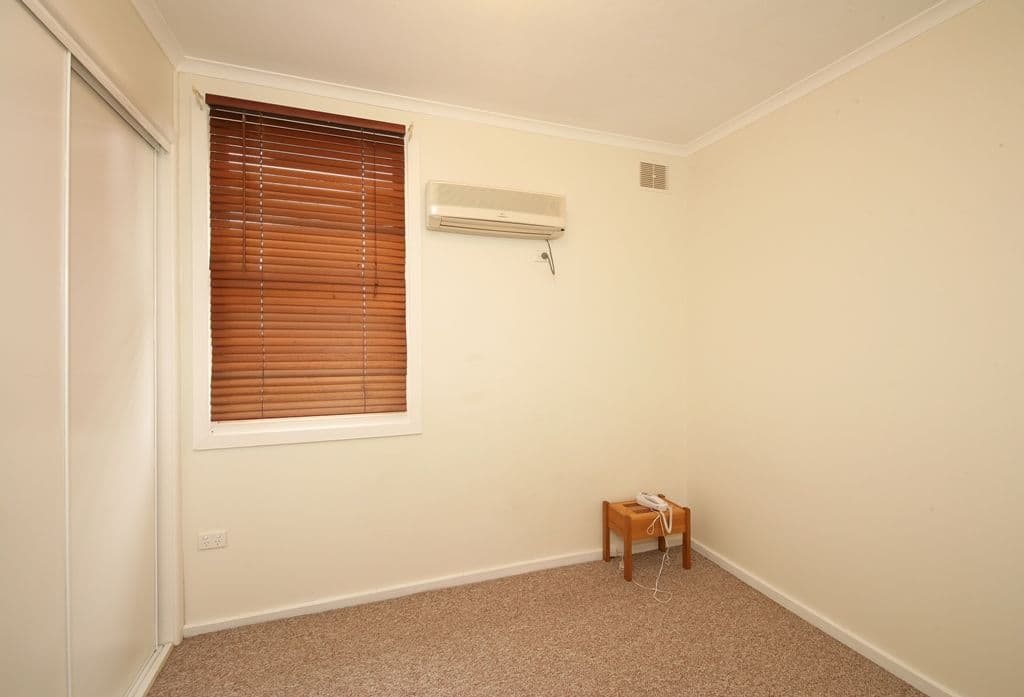 4 Fernleigh Road, Mount Austin NSW 2650, Mount Austin - Thumbnail 8