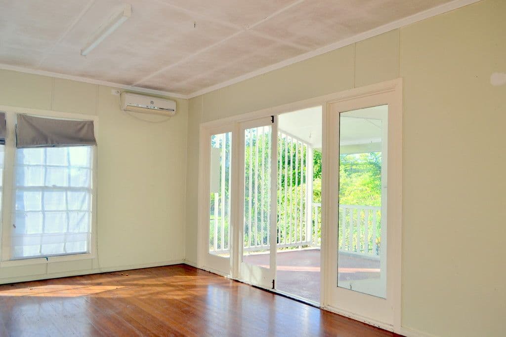 10 Heydon Avenue, Labrador QLD 4215, Labrador - Thumbnail 3