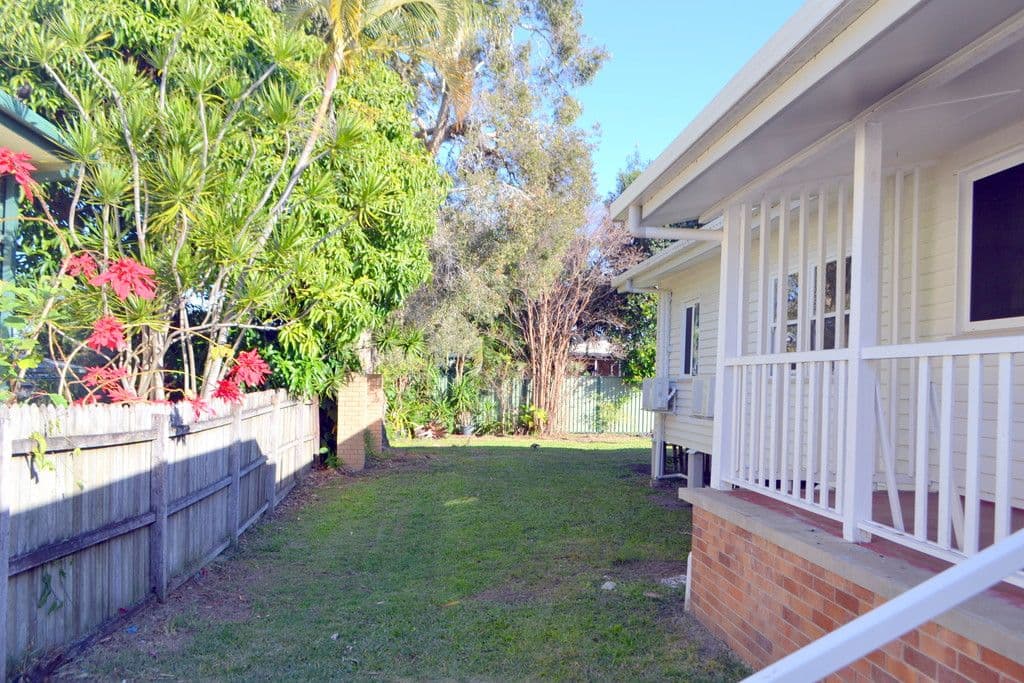 10 Heydon Avenue, Labrador QLD 4215, Labrador - Thumbnail 7