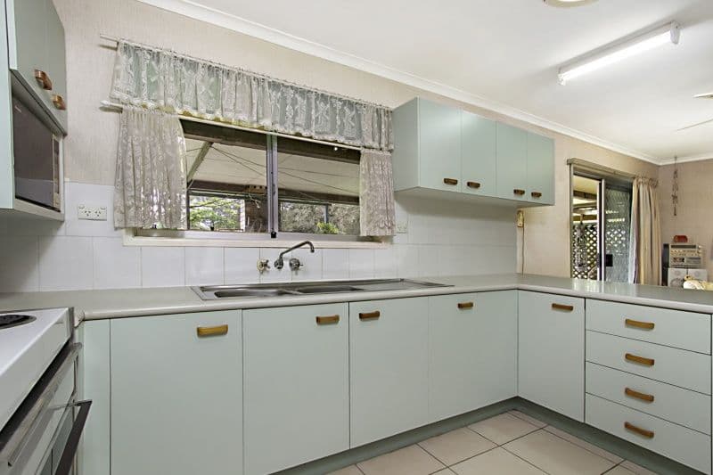 10 Concorde Drive, LOGANHOLME QLD 4129, Loganholme - Thumbnail 3