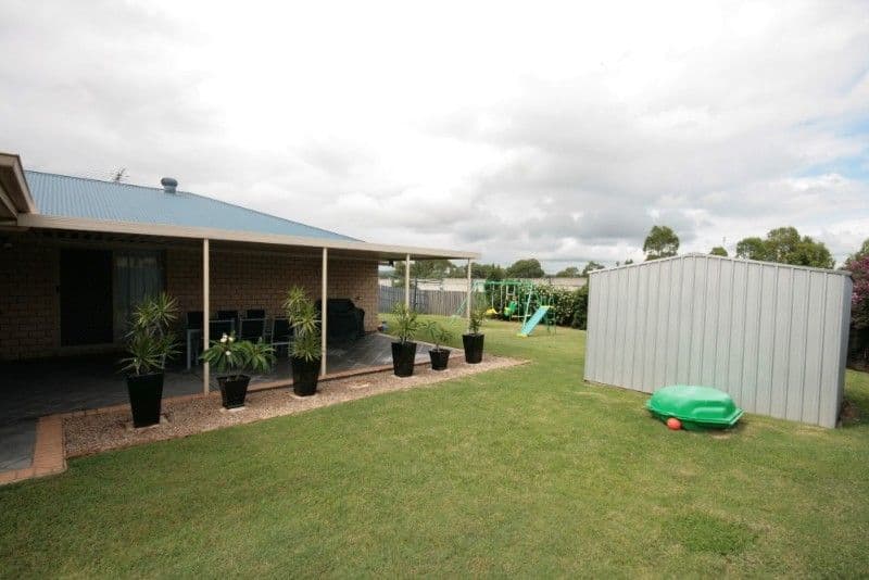 159 Pohon Drive, TANAH MERAH QLD 4128, Tanah Merah - Thumbnail 2