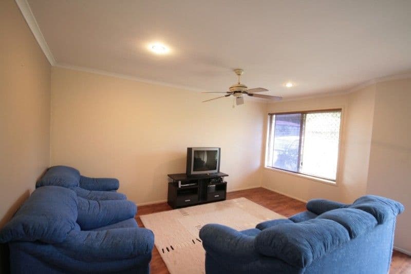 159 Pohon Drive, TANAH MERAH QLD 4128, Tanah Merah - Thumbnail 5