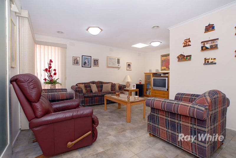 10 Yennora Court, KEYSBOROUGH VIC 3173, Keysborough - Thumbnail 6