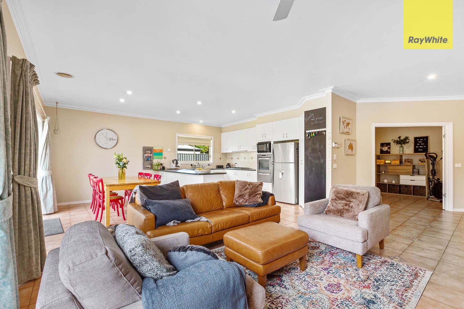 77 Clifton Drive, Bacchus Marsh VIC 3340, Bacchus Marsh - Thumbnail 6