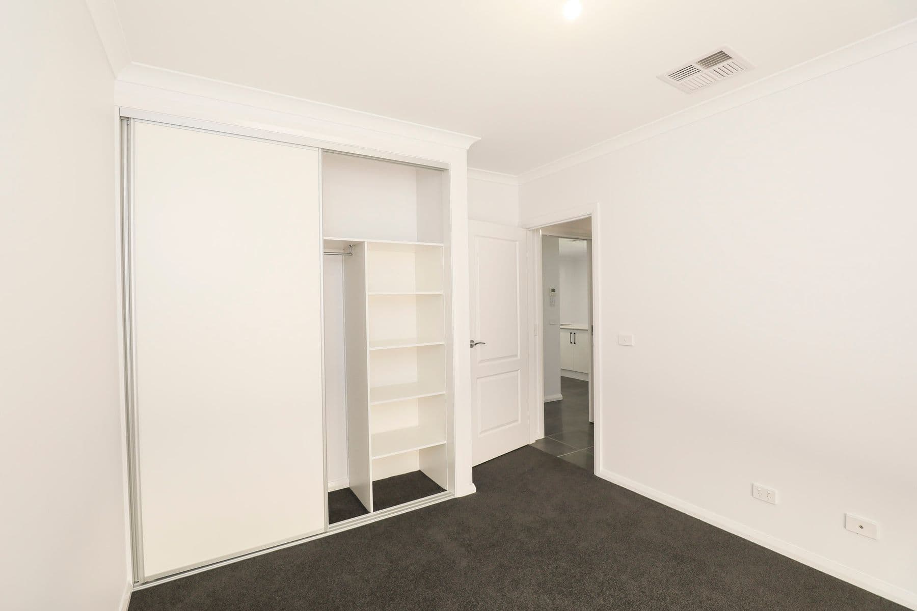 2/373 Eighth Street, Mildura - Thumbnail 8