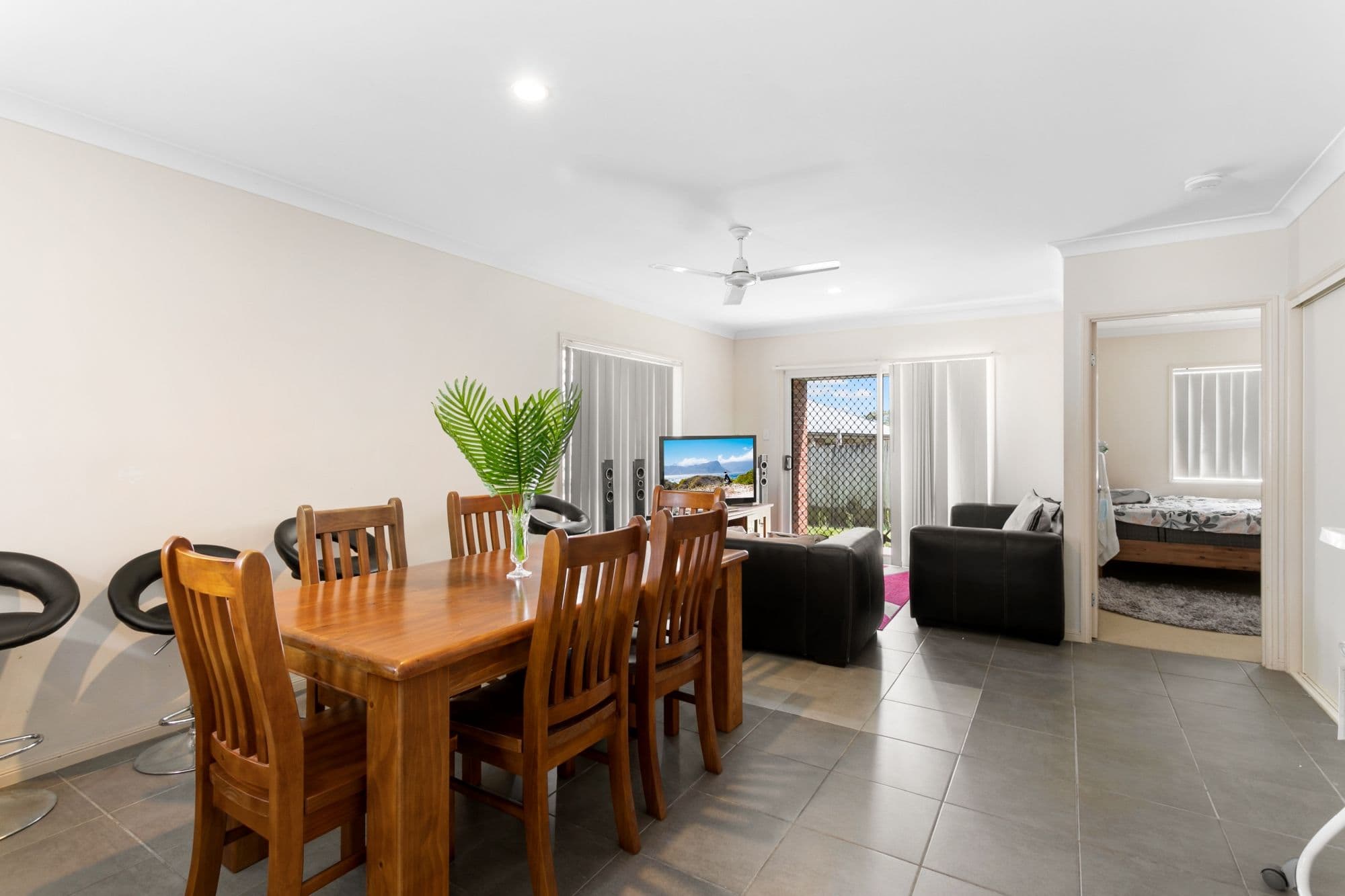 10 Varuna Court, Rothwell QLD 4022, Rothwell - Thumbnail 3