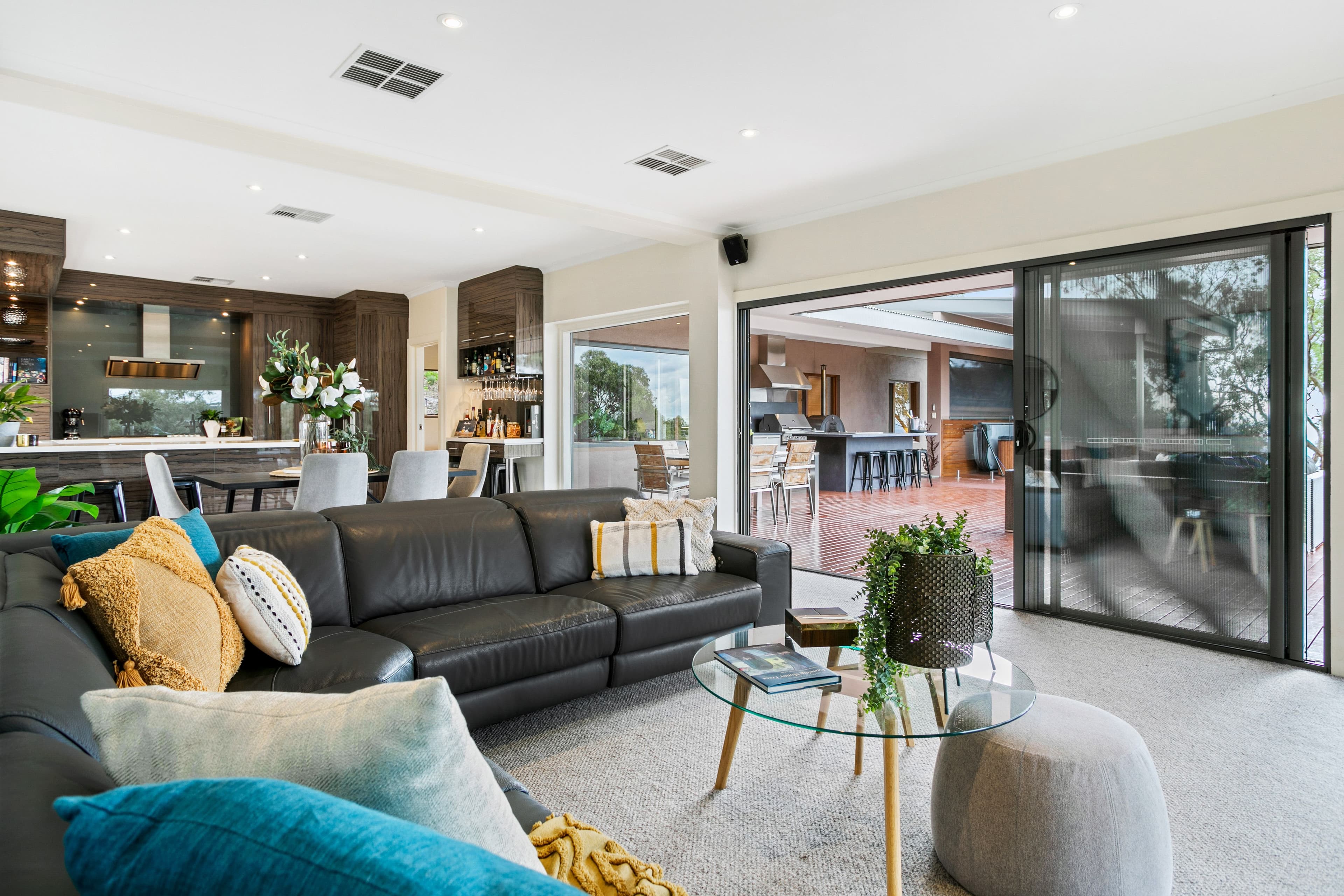 12 Adamson Avenue, Belair SA 5052, Belair - Thumbnail 2