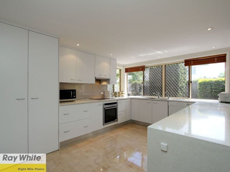 15 Jacaranda Place, EIGHT MILE PLAINS QLD 4113, Eight Mile Plains - Thumbnail 5