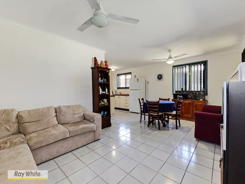 34 Sportsground Street, Redcliffe QLD 4020, Redcliffe - Thumbnail 3