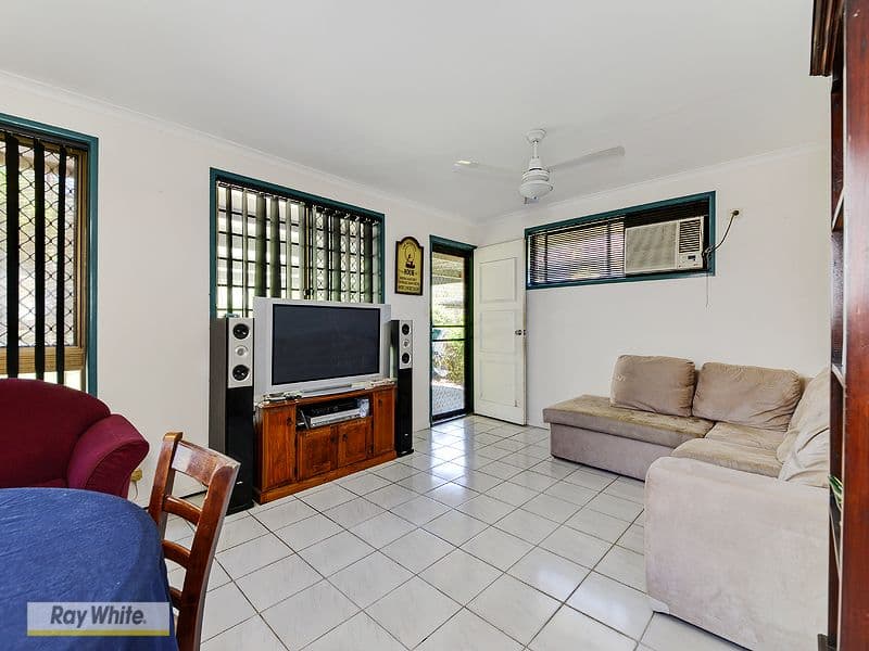 34 Sportsground Street, Redcliffe QLD 4020, Redcliffe - Thumbnail 5