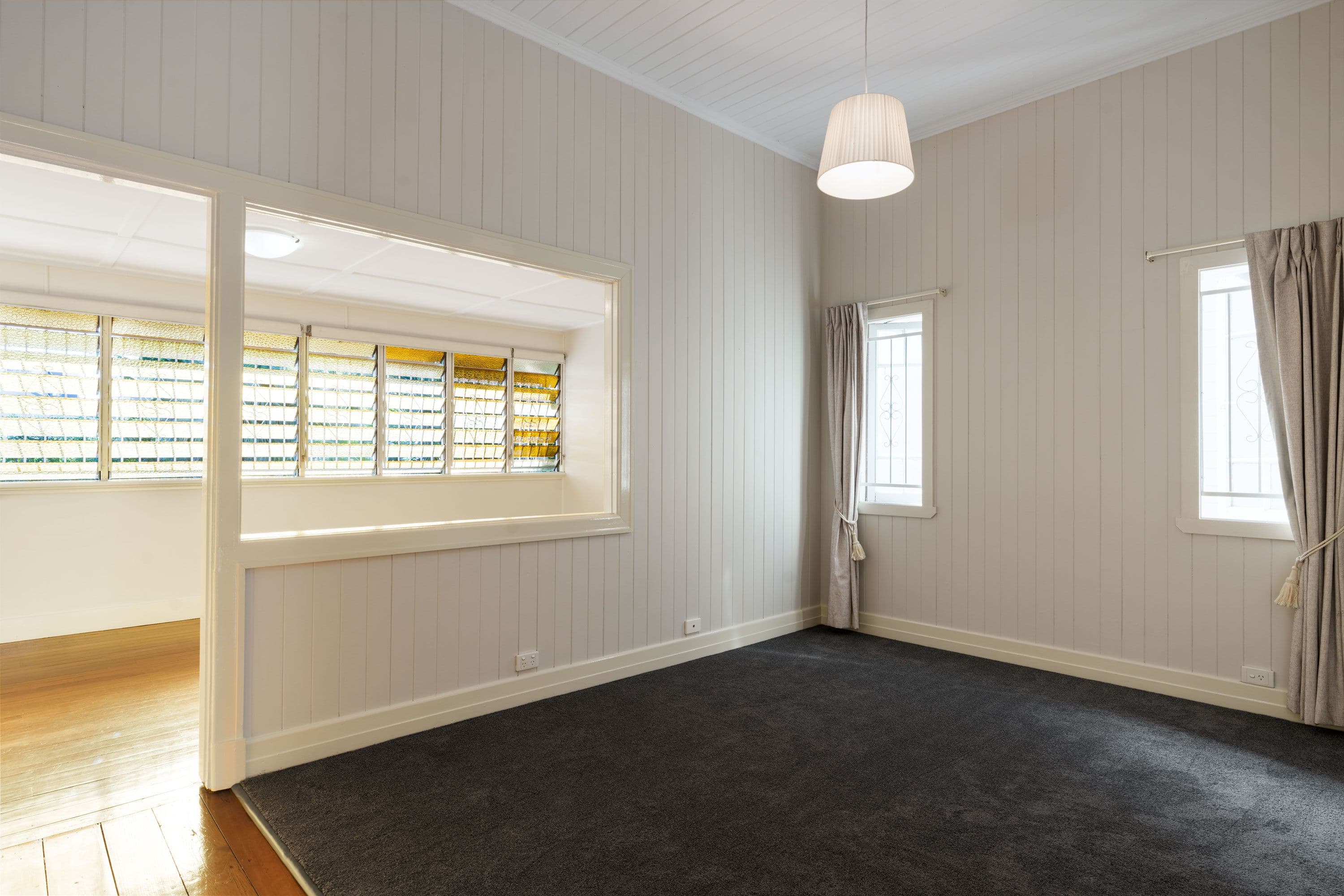 33 Rosina Street, Kangaroo Point QLD 4169, Kangaroo Point - Thumbnail 2