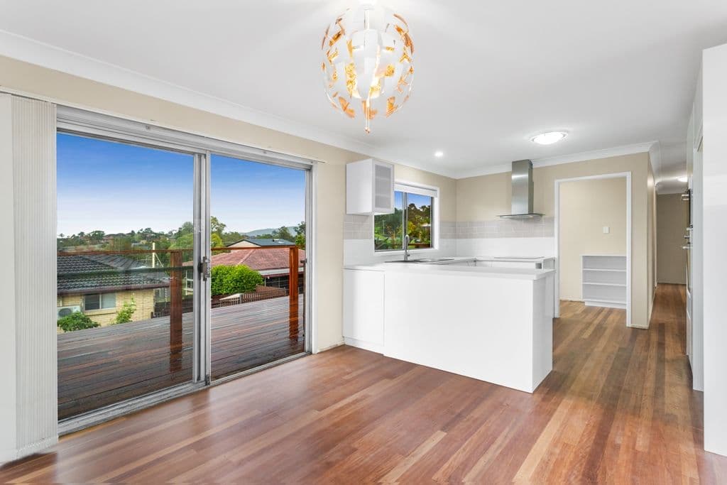 2 Flemington Street, Caroline Springs - Image 1