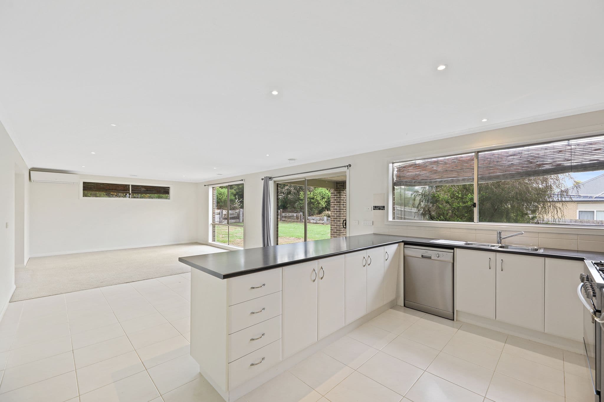 1603 / 421 King William Street, Adelaide SA 5000, Adelaide - Thumbnail 3
