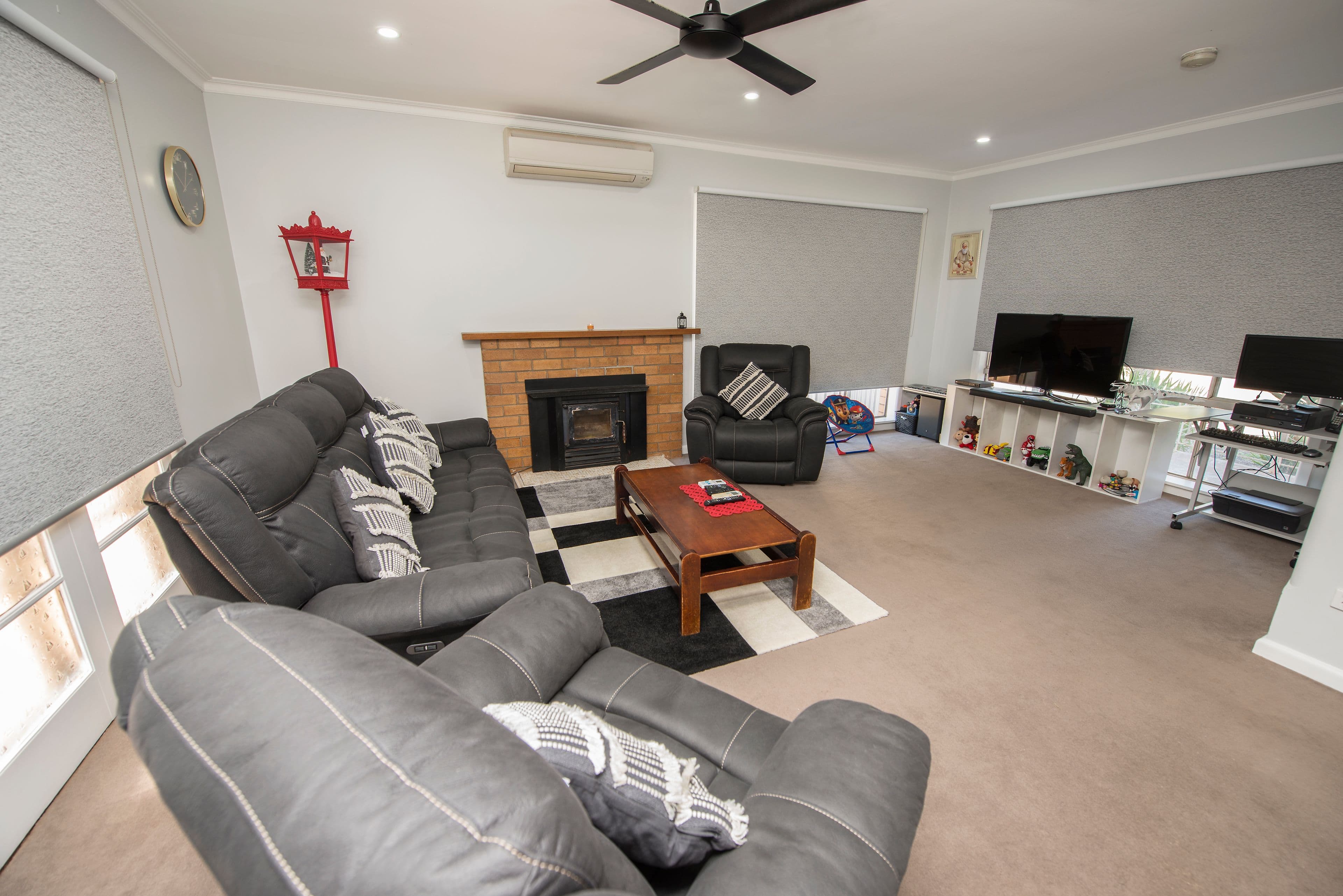 6 Daniel Solander Drive, Endeavour Hills VIC 3802, Endeavour Hills - Image 1