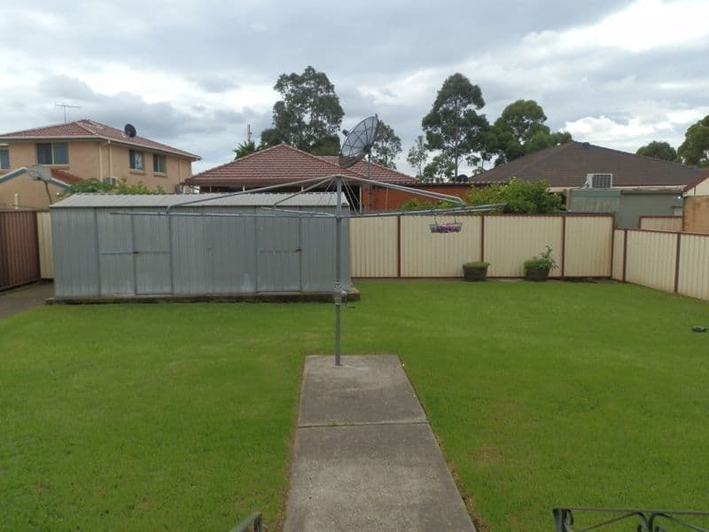 23 Wheatley Street, ST JOHNS PARK NSW 2176, St Johns Park - Thumbnail 7