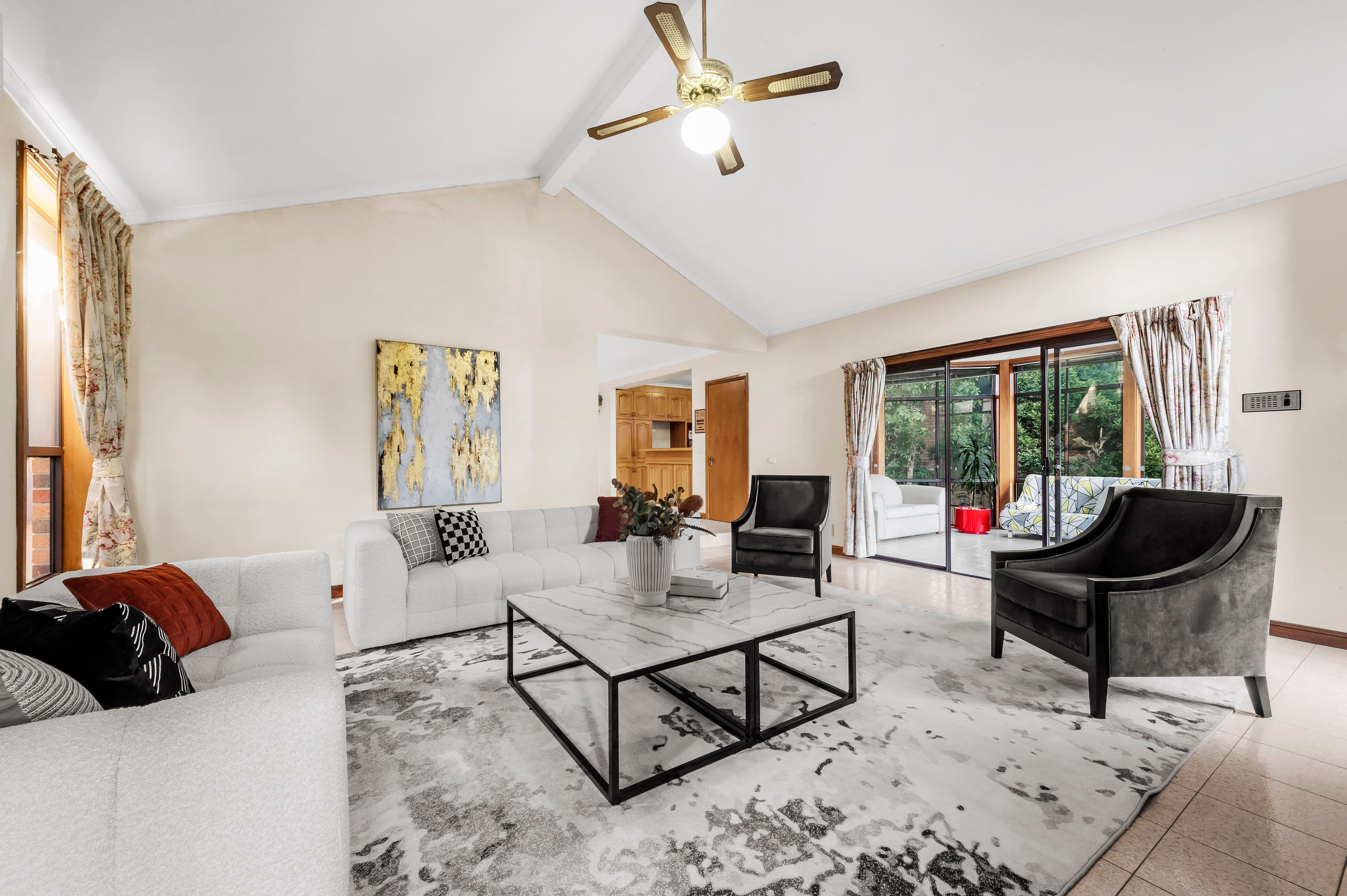 3 Nerolie Court, Wantirna South VIC 3152, Wantirna South - Thumbnail 2