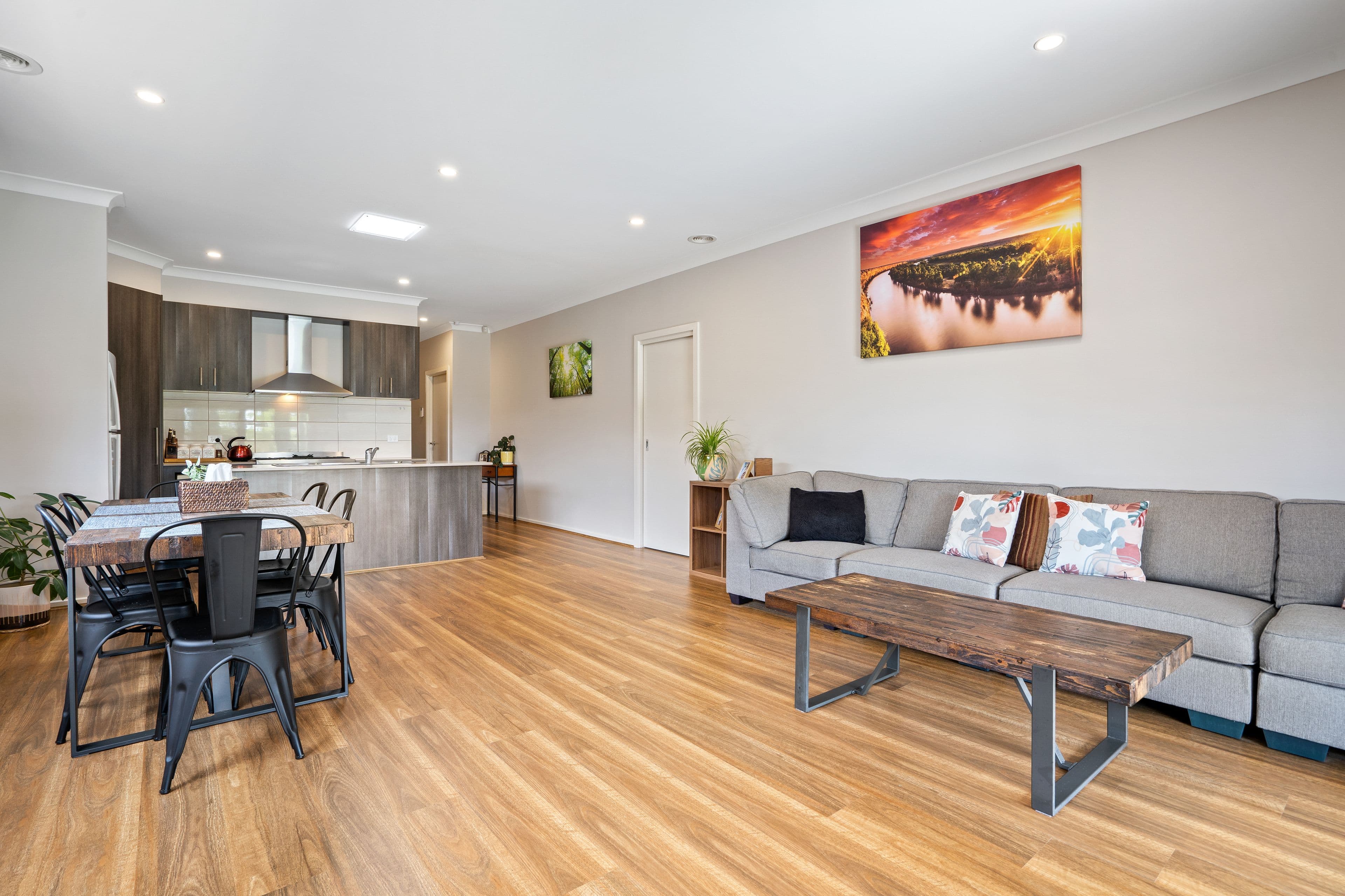 6 Ewan Ross Court, Doreen VIC 3754, Doreen - Thumbnail 3