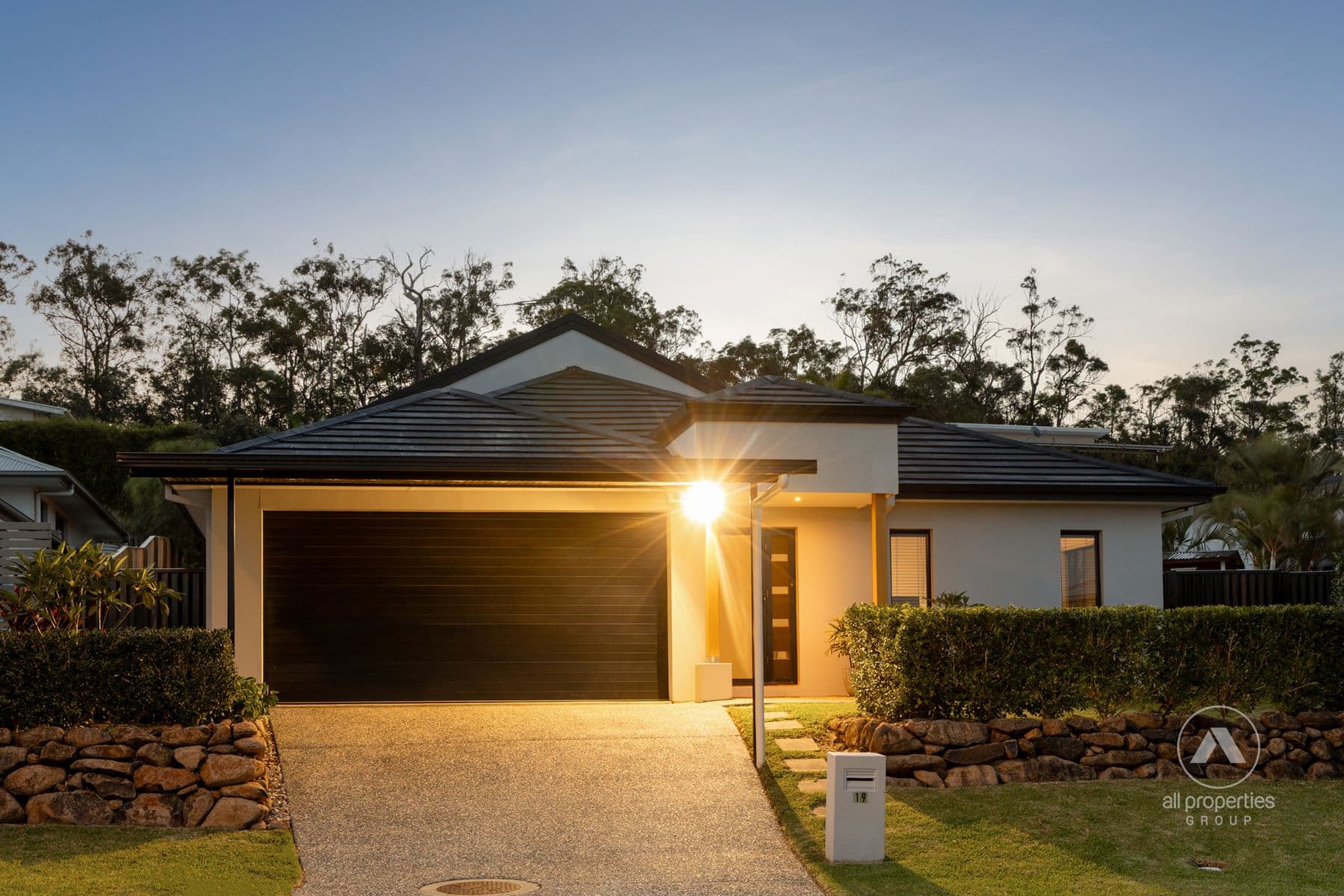 19 Dayflower Street, Upper Coomera QLD 4209, Upper Coomera - Thumbnail 5