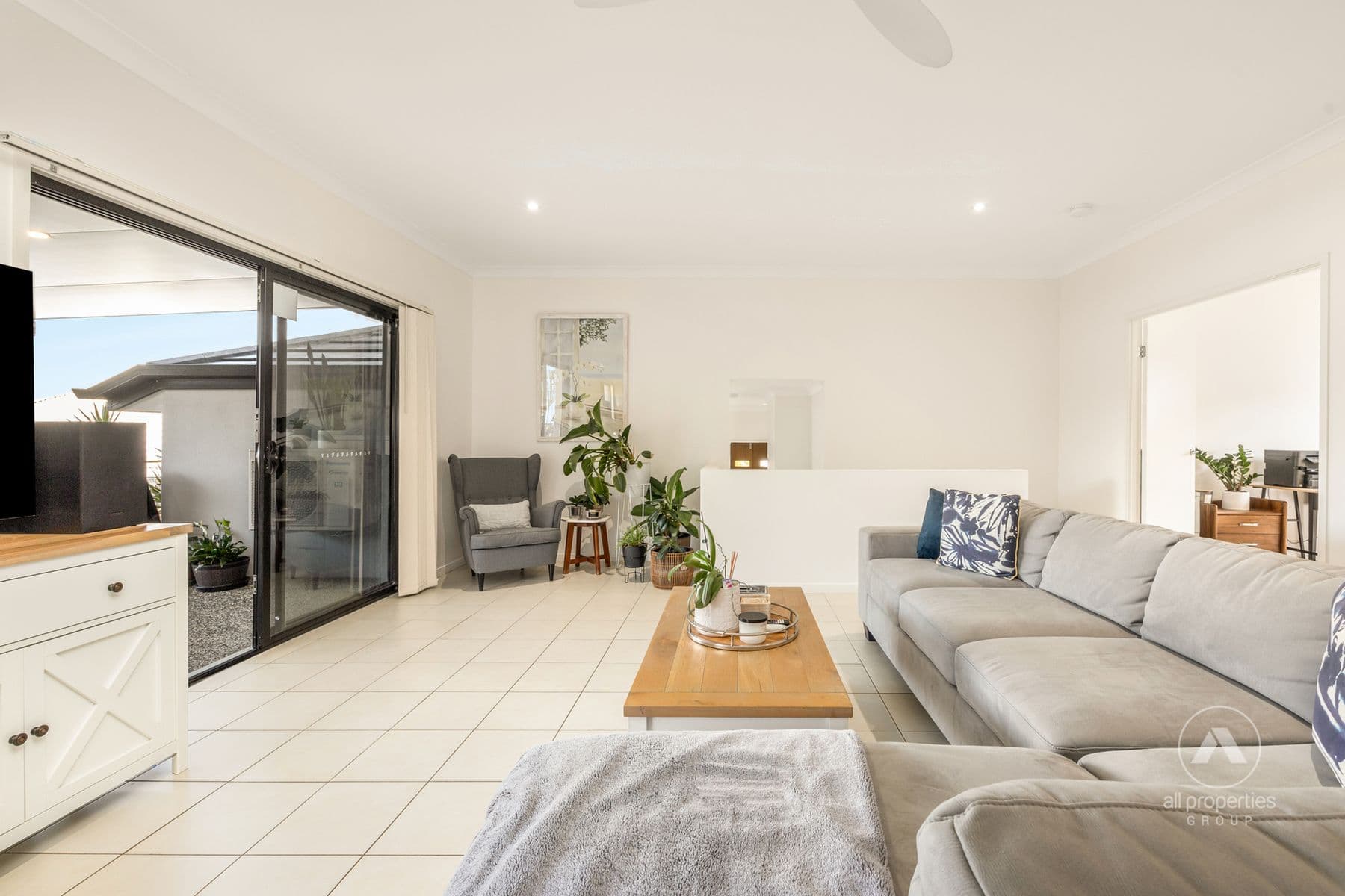 19 Dayflower Street, Upper Coomera QLD 4209, Upper Coomera - Thumbnail 7