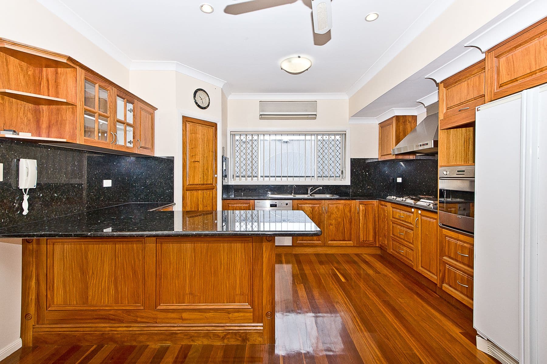7 Bruce Street, Chermside QLD 4032, Chermside - Thumbnail 4