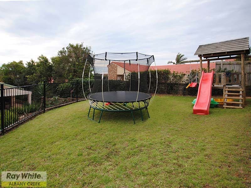 17 Brighton Court, ALBANY CREEK QLD 4035, Albany Creek - Thumbnail 4