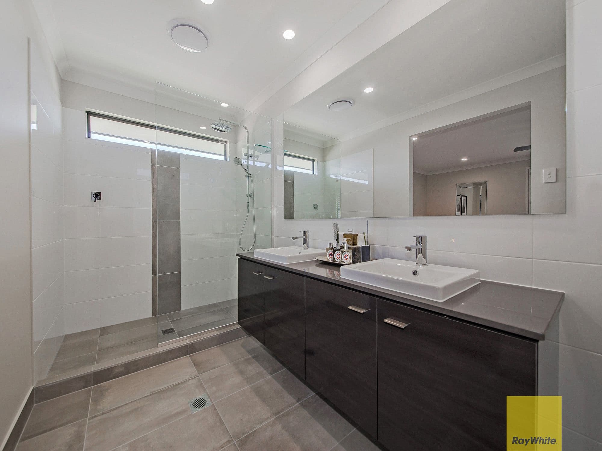 16 Majestic Crescent, Hemmant QLD 4174, Hemmant - Thumbnail 8