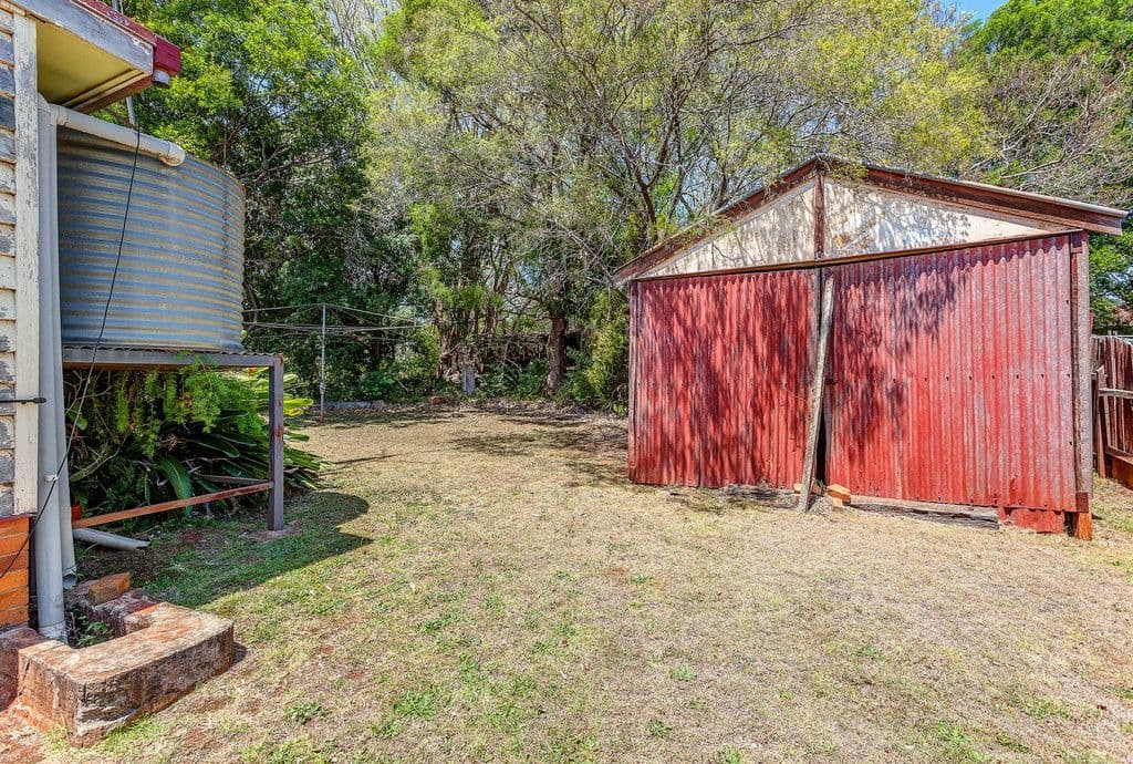 16 Cooper Street, South Toowoomba QLD 4350, South Toowoomba - Thumbnail 5