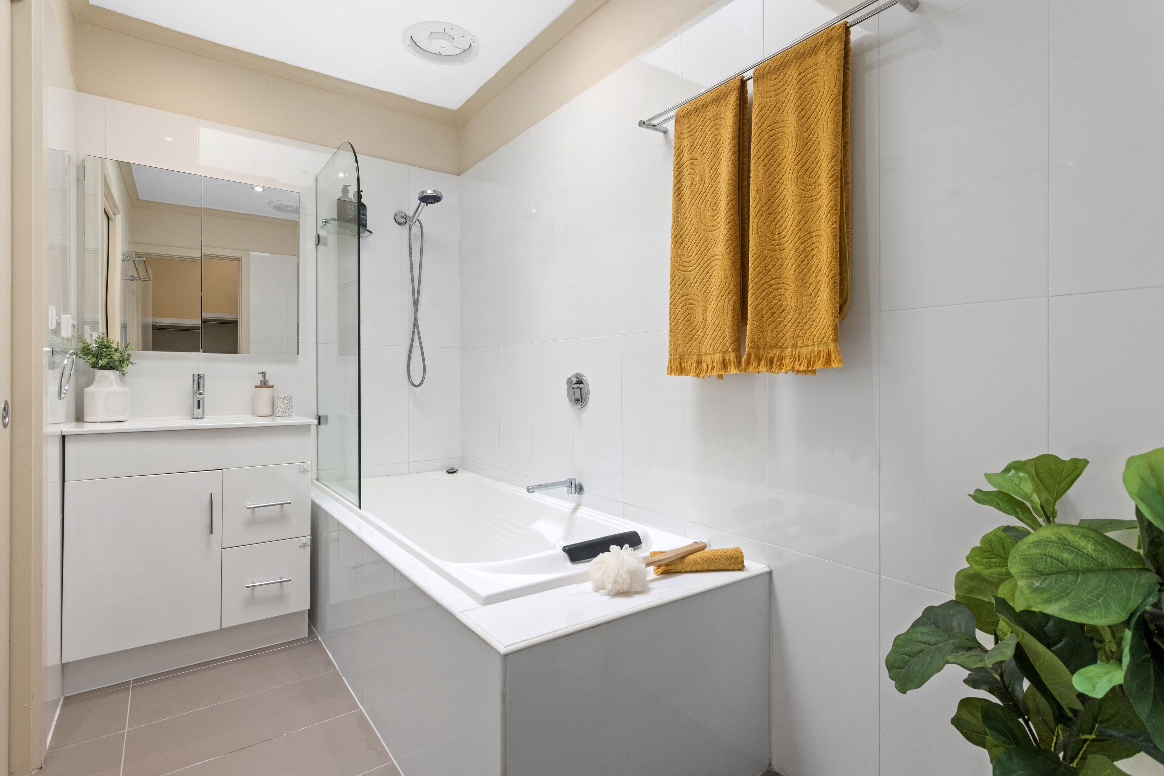 62 Woornack Road, Carnegie VIC 3163, Carnegie - Thumbnail 5