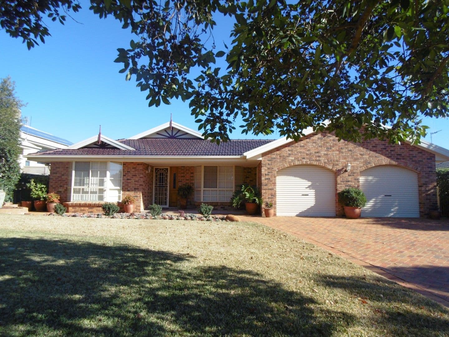 18 Jubilee Street, Parkes - Image 1