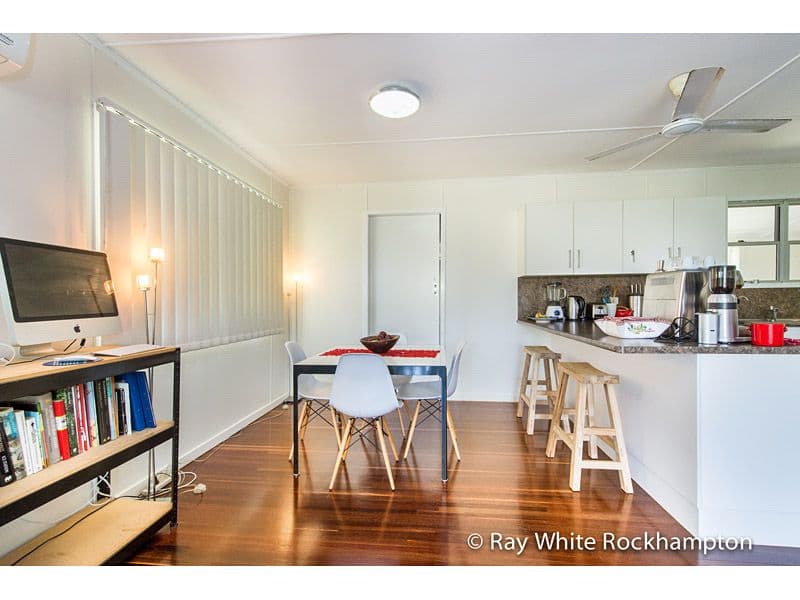 22 Rudd Street, THE RANGE QLD 4700, The Range - Thumbnail 6