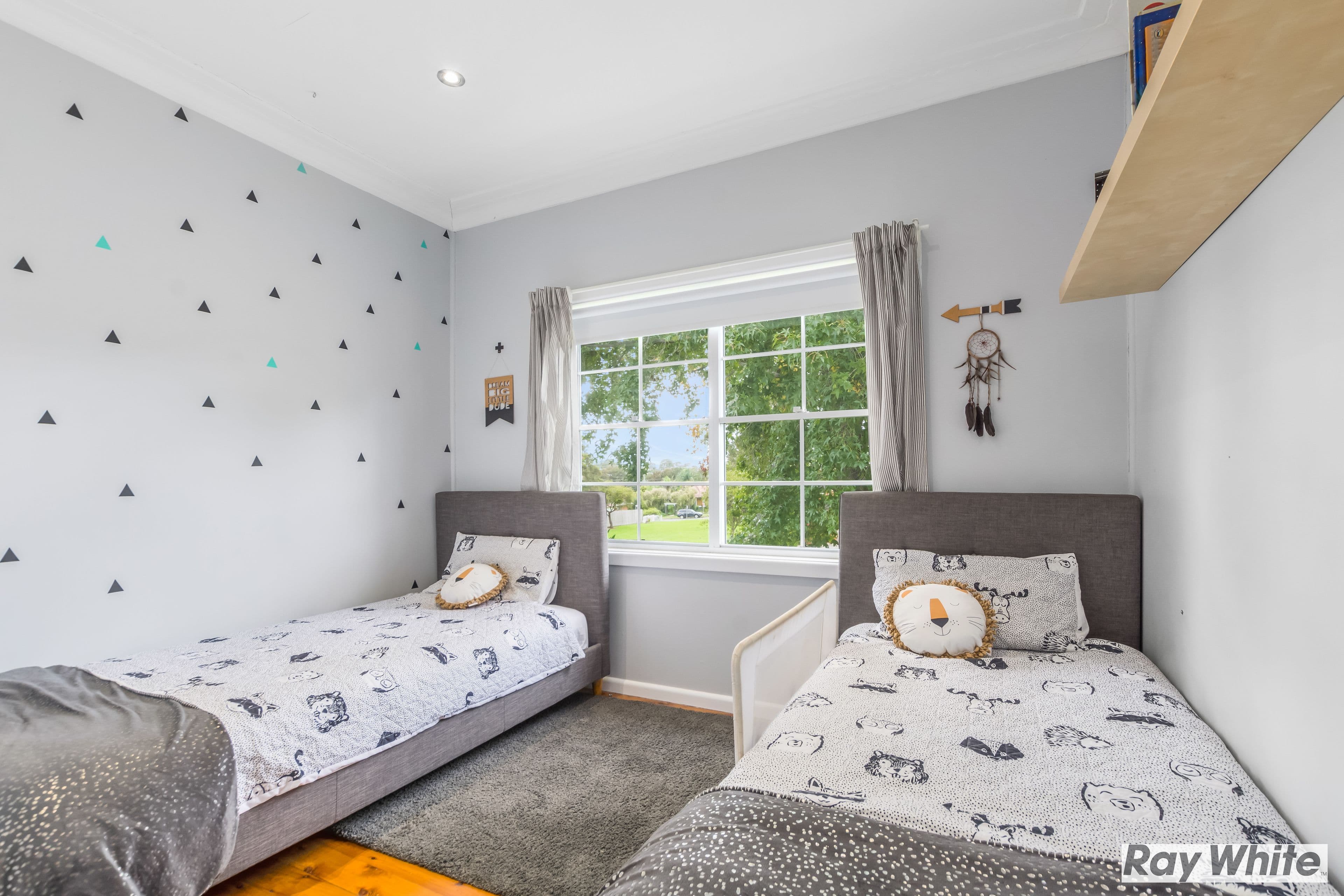 28 Burrell Crescent, Dapto NSW 2530, Dapto - Thumbnail 4
