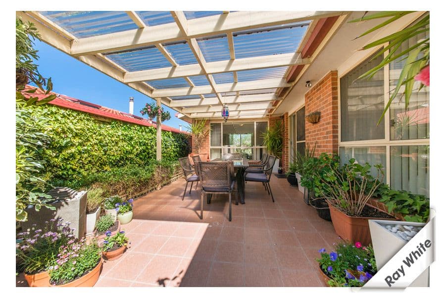18 Chipperfield Circuit, GORDON ACT 2906, Gordon - Image 1