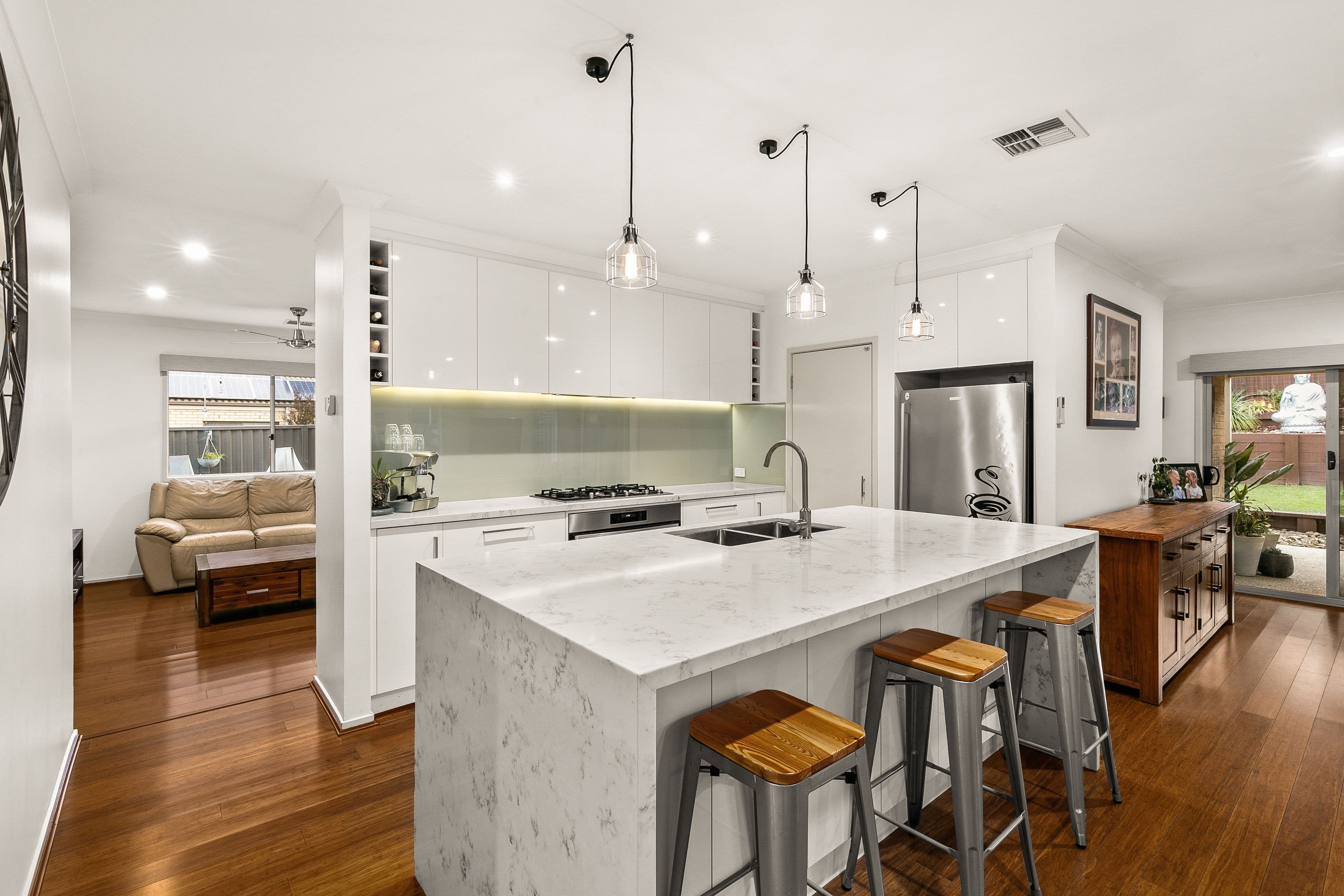 42 Sarton Link, Pakenham VIC 3810, Pakenham - Thumbnail 2