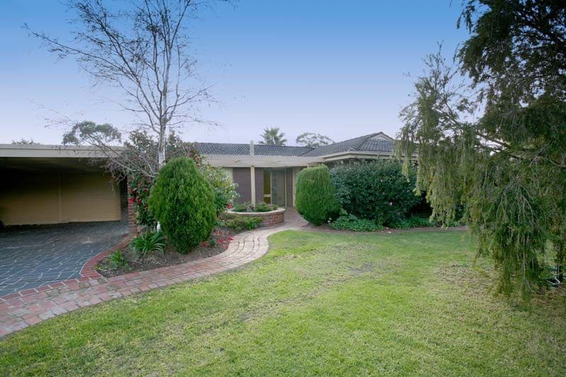 24 Aston Heath, GLEN WAVERLEY VIC 3150, Glen Waverley - Image 1