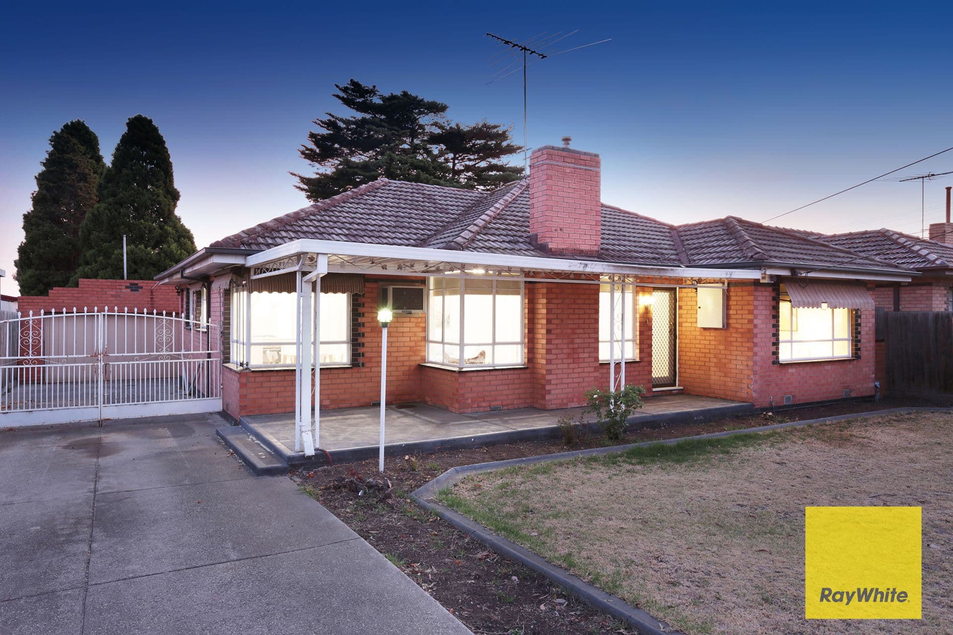 19 Bunting Court, Altona North VIC 3025, Altona North - Thumbnail 3