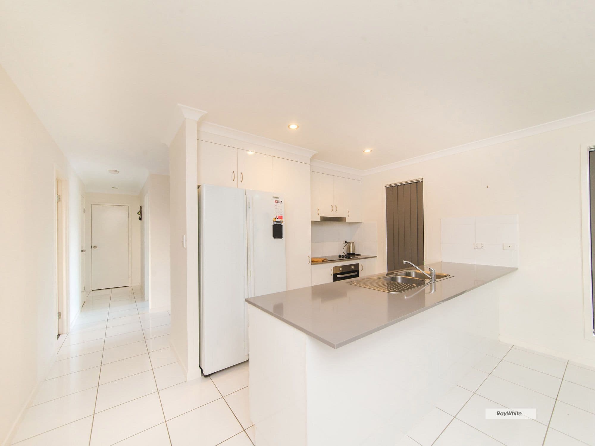 7 Vermont Drive, Parkhurst QLD 4702, Parkhurst - Thumbnail 2