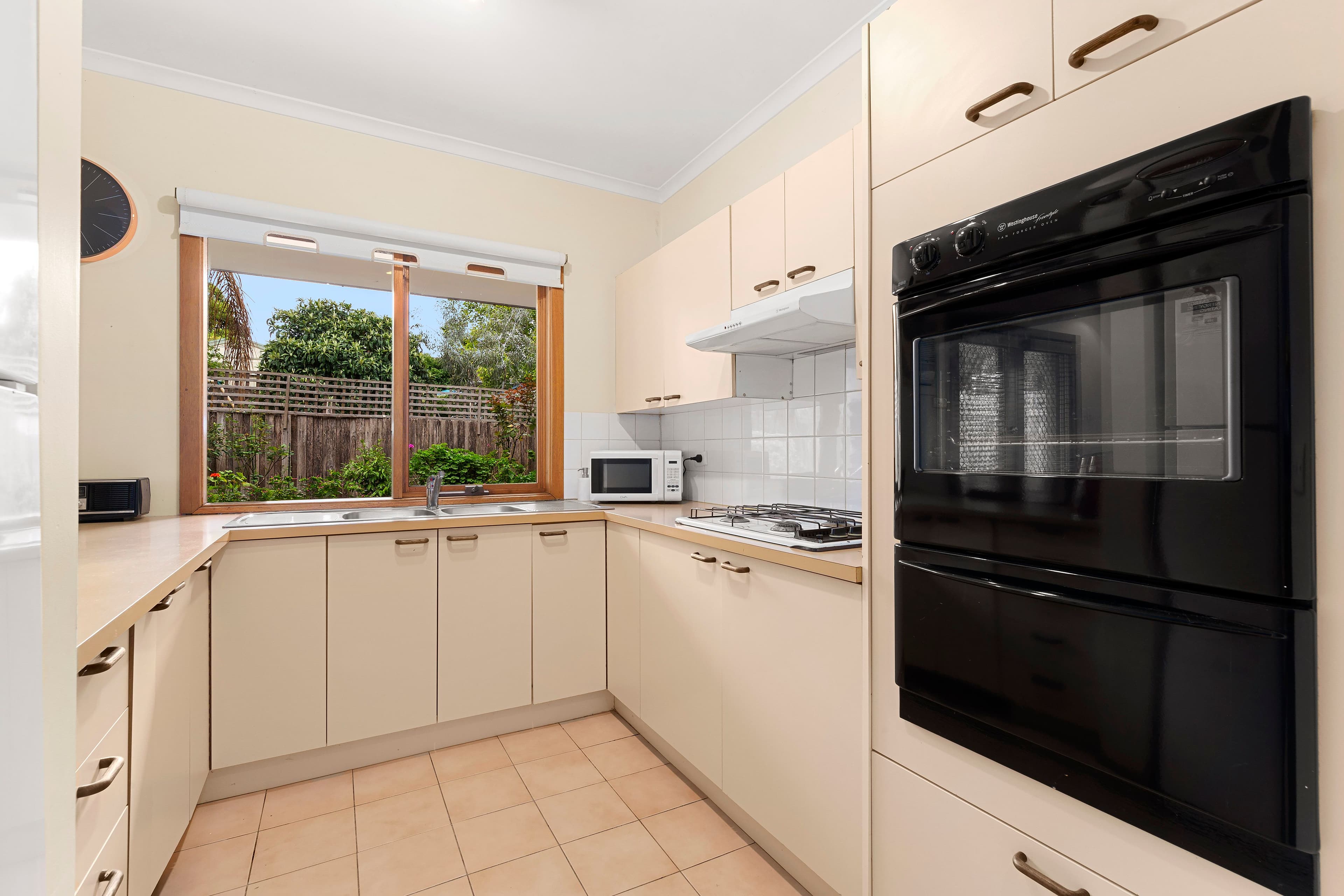 27 St Andrews Avenue, Rosanna VIC 3084, Rosanna - Thumbnail 4