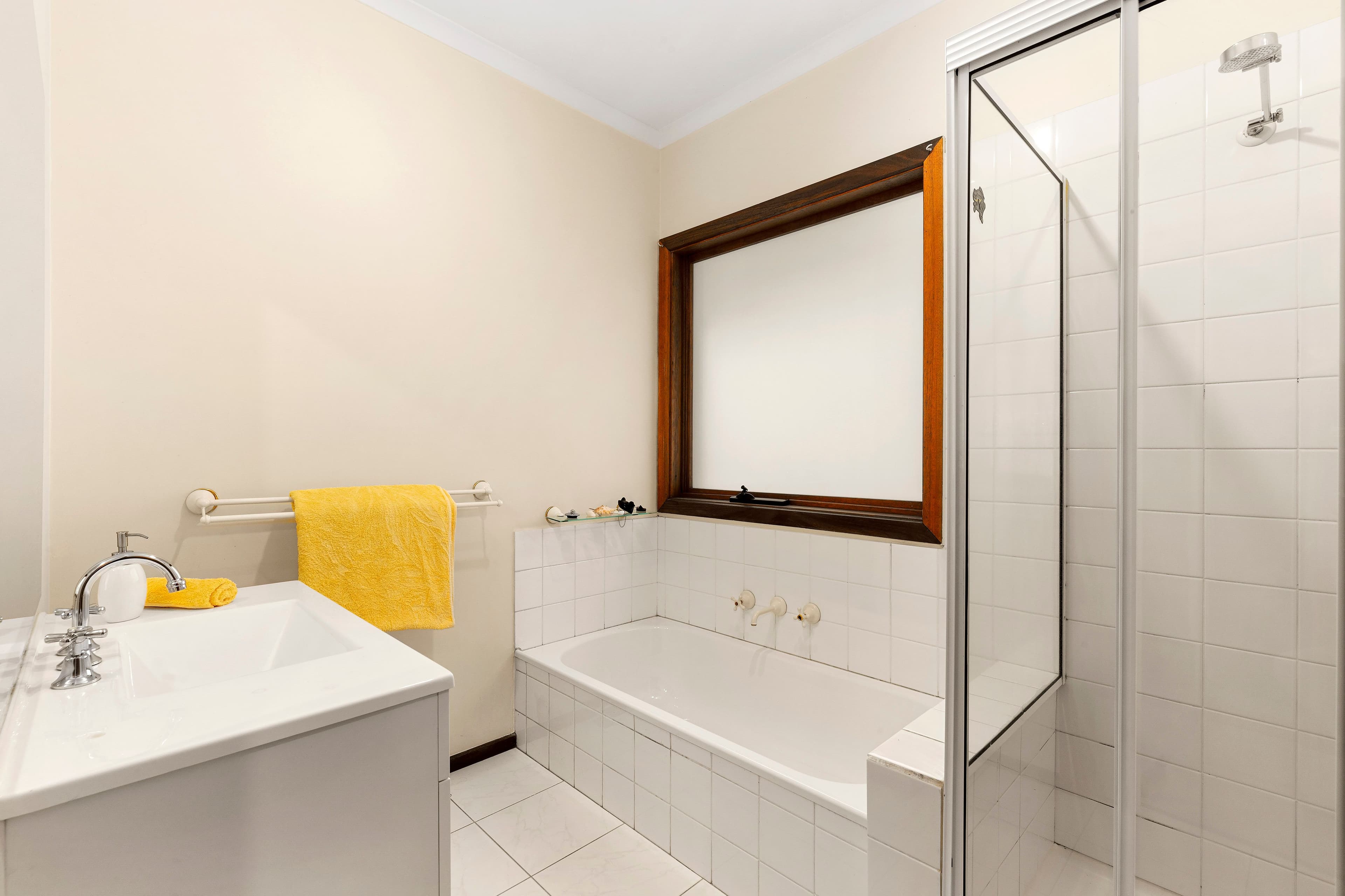 27 St Andrews Avenue, Rosanna VIC 3084, Rosanna - Thumbnail 6